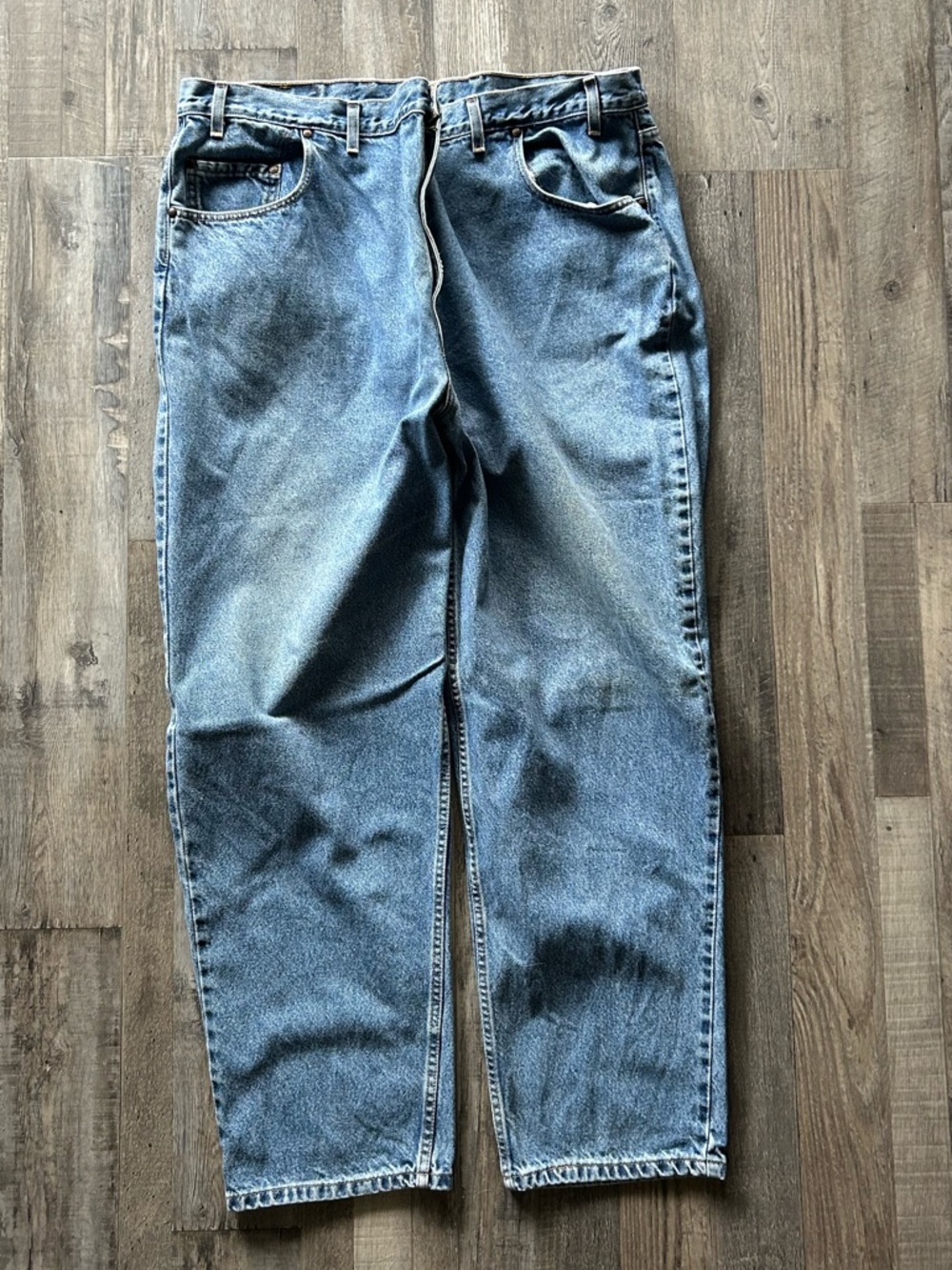 Vintage Levi’s 545 Loose Fit Blue Denim Jeans 48x32